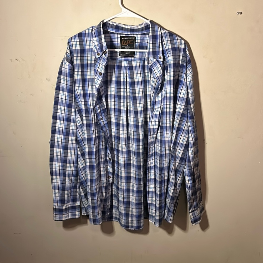 Men’s walnut creak blue white grey plaid shirt